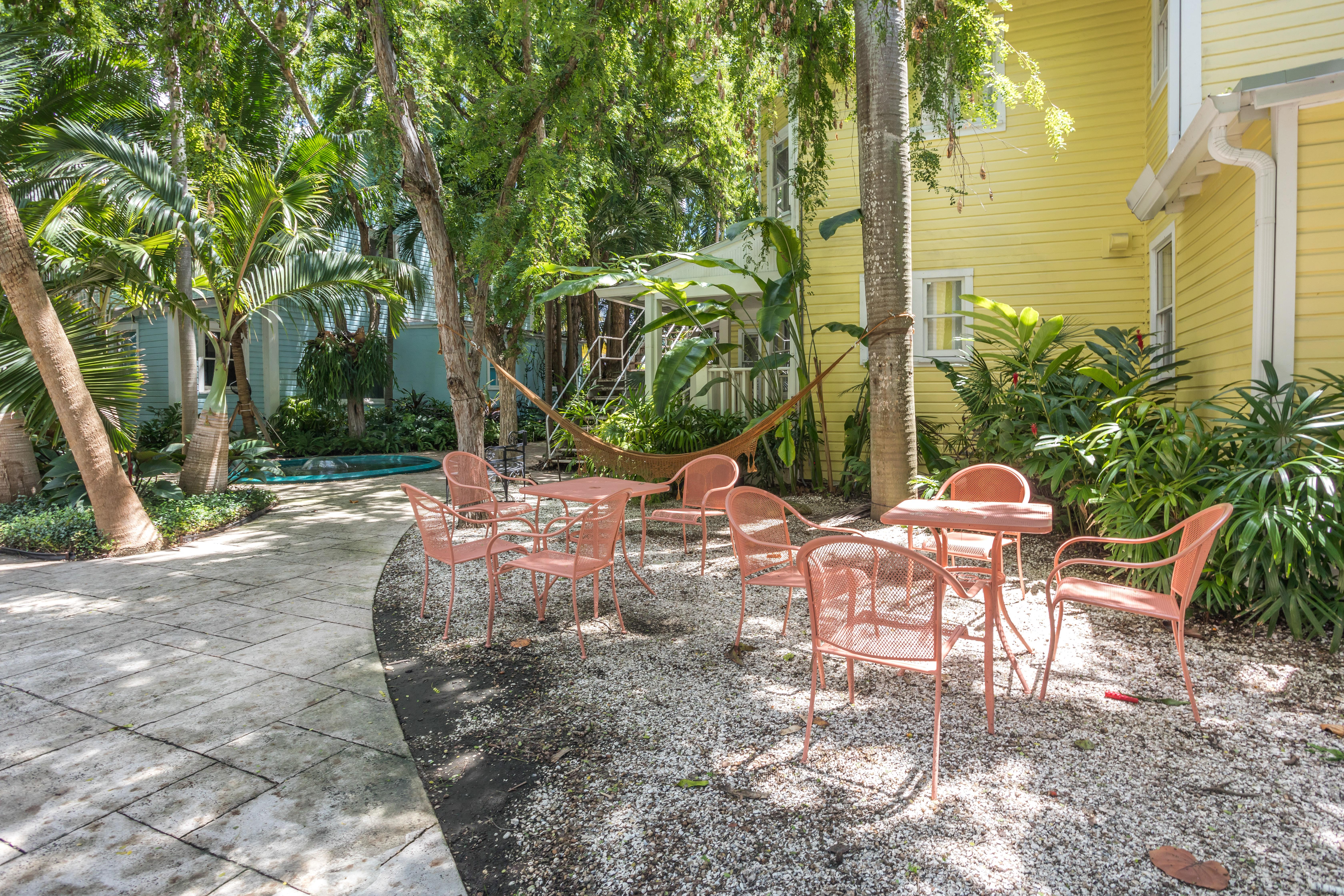 Miami River Inn By Renzzi Exterior photo