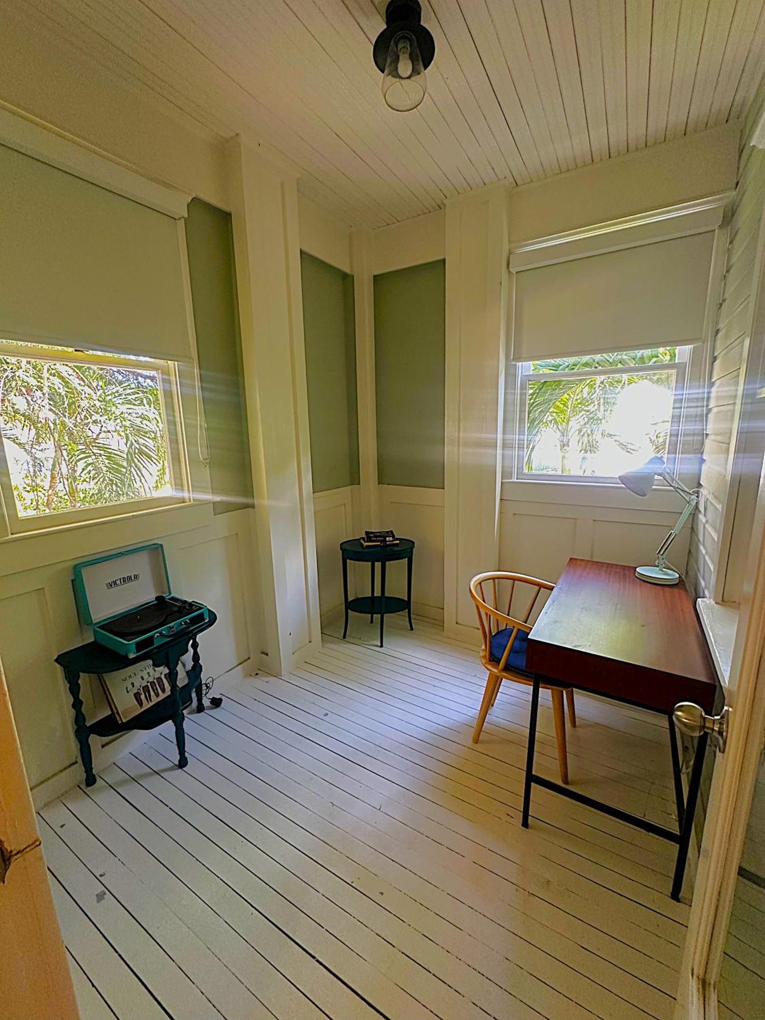 Miami River Inn By Renzzi Room photo